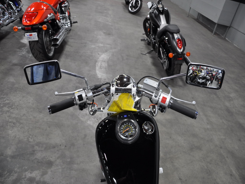 Купить мотоцикл Suzuki S40 Boulevard 2009 фото 17